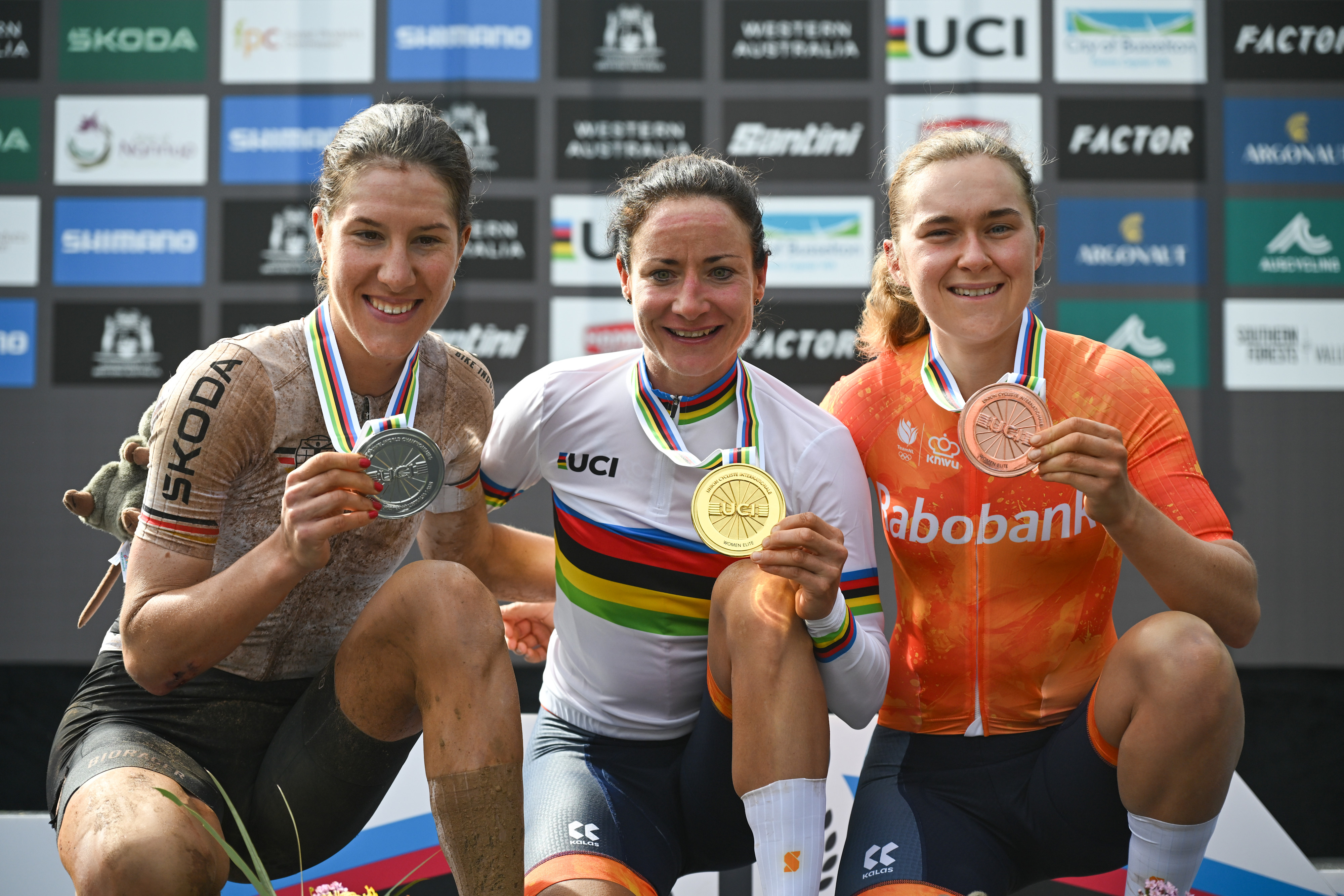 The elite womens podium