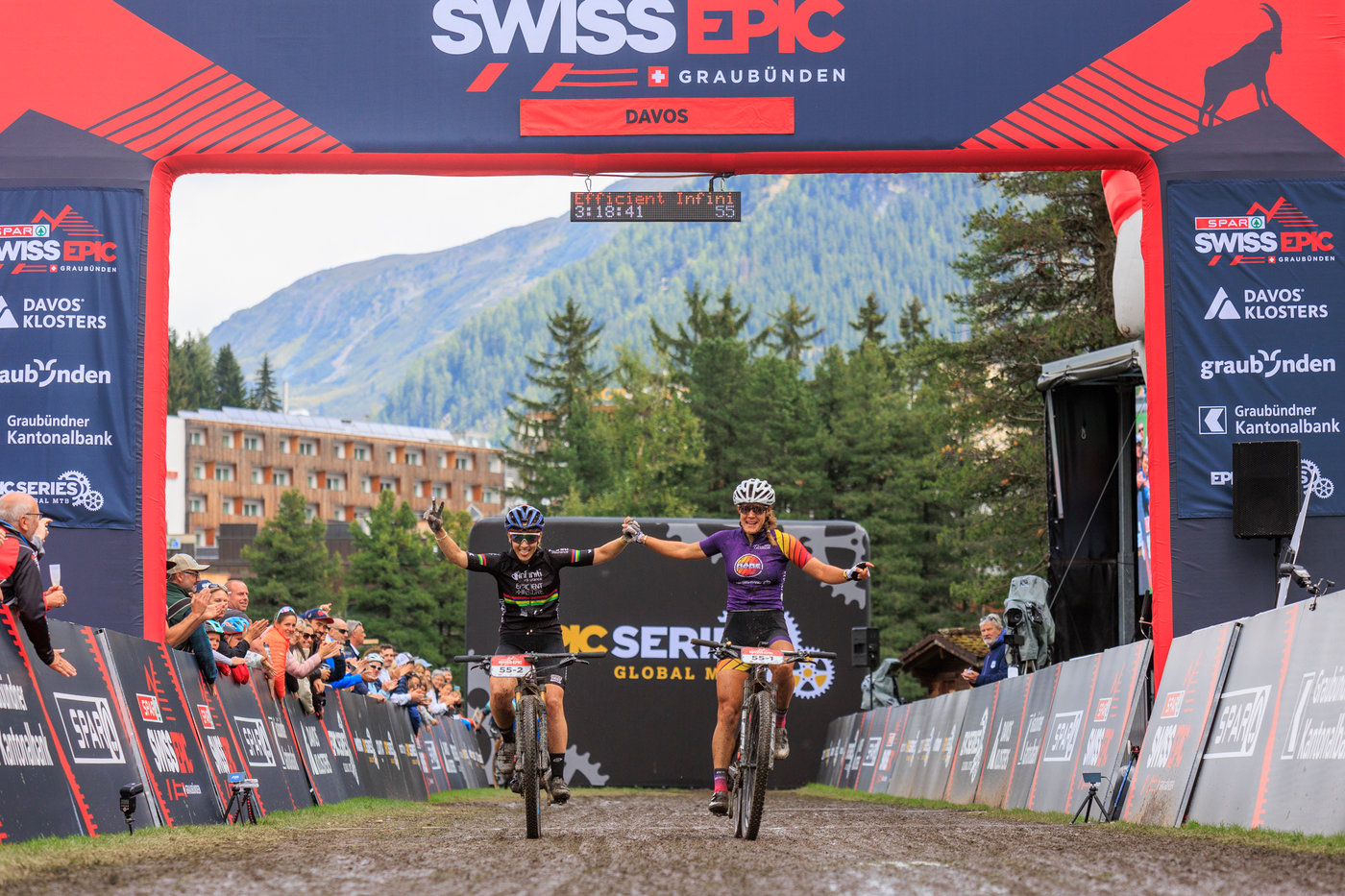 Photograph accompanying Davos Klosters Women Win 2022 SPAR Swiss Epic