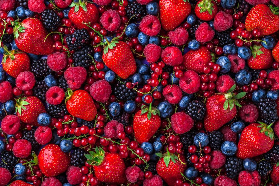 Photograph accompanying 10 Foods To Beat The Heat and Hydrate