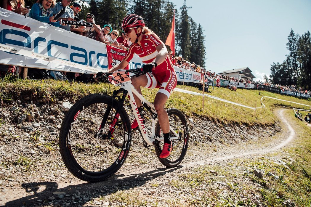 Photograph accompanying Kate Courtney steals the show at the 2018 UCI XCO World Championships