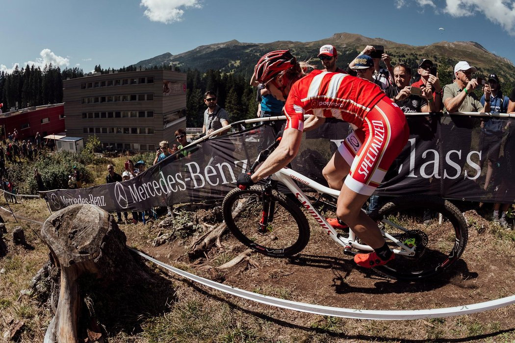 Photograph accompanying Kate Courtney steals the show at the 2018 UCI XCO World Championships