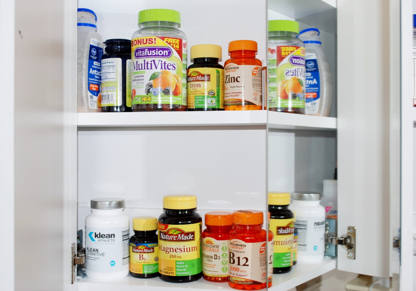 Photograph accompanying QUICK GUIDE: Supplements for cyclists - What to take, what not to take