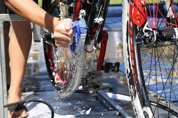 Photograph accompanying A Step-by-Step Guide to Washing Your Bike