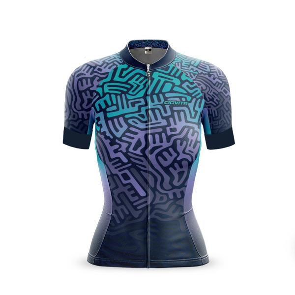 Photograph accompanying Gift Guide: Top picks from women who cycle