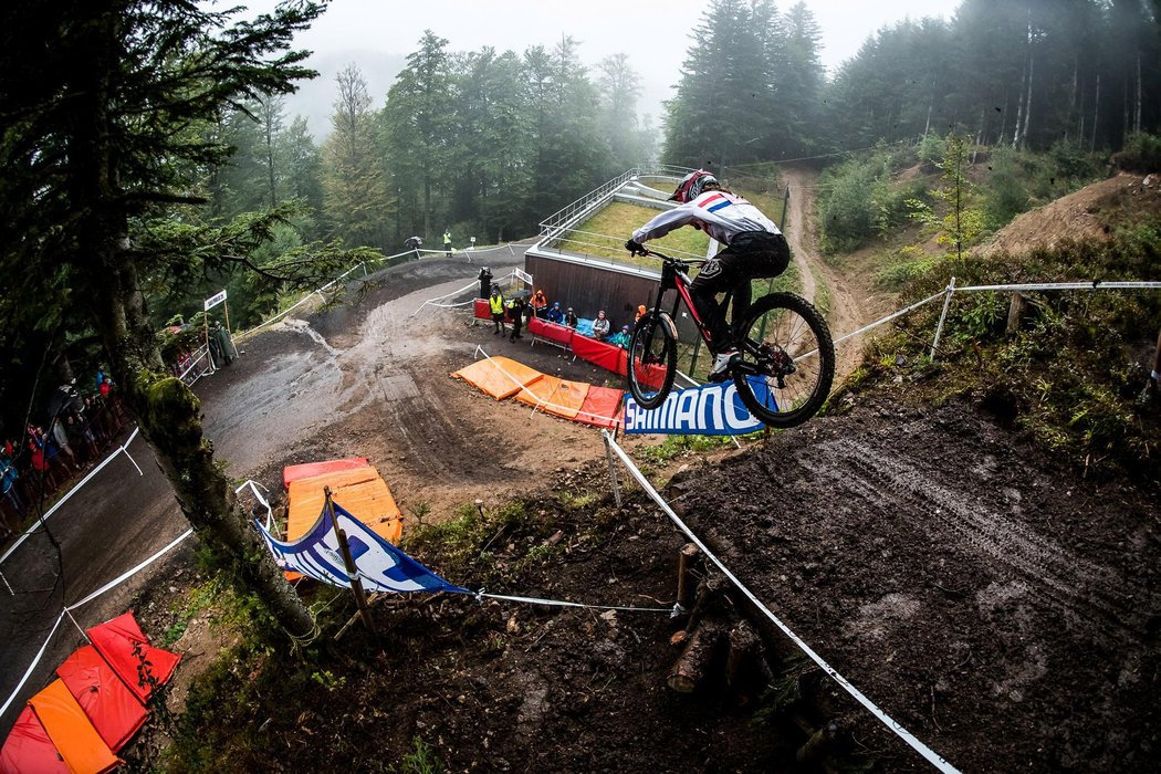Photograph accompanying 2018 UCI Mountain Bike World Championships Women - Who could take it?