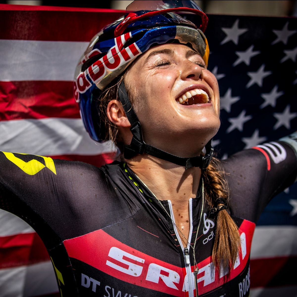 Photograph accompanying Schurter, Courtney and SRAM Renew Contracts Until 2022 with SCOTT-SRAM MTB Racing