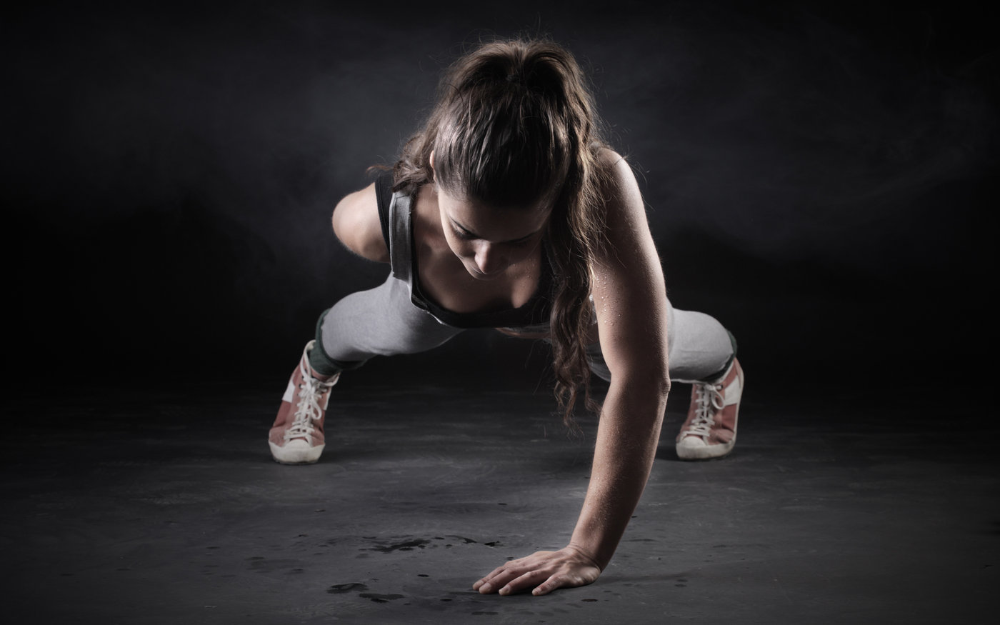 Photograph accompanying Women aren't small men: Myth busting female sports performance.